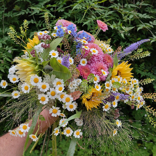 Seasonal gift bouquets